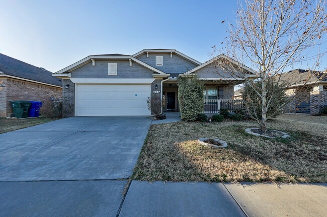 property at 806 Barbaroot Dr