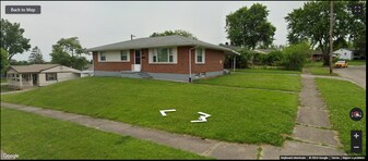 826 Woodhill Rd in Dayton, OH - Building Photo