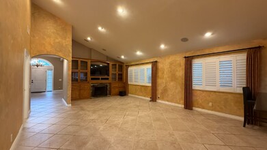 5331 Tattershall Ave in Westminster, CA - Foto de edificio - Building Photo