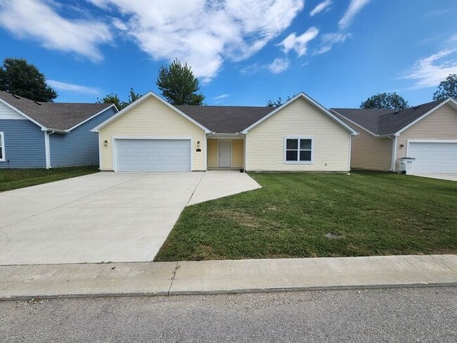 property at 3734 Joy Cir E