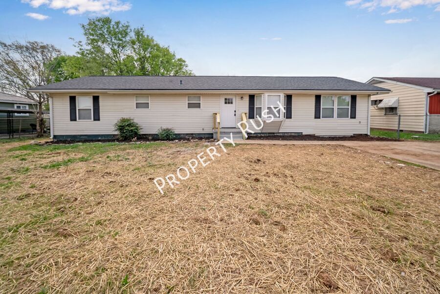 1104 Queens Dr in Chattanooga, TN - Building Photo