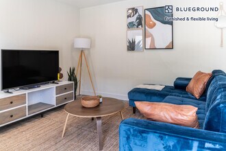 312 Calle Miramar in Redondo Beach, CA - Building Photo - Building Photo