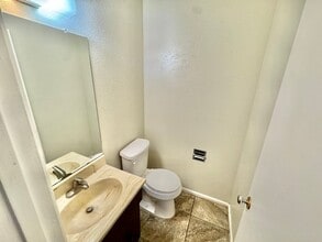 500 W Kiowa Ave in Hobbs, NM - Building Photo - Building Photo