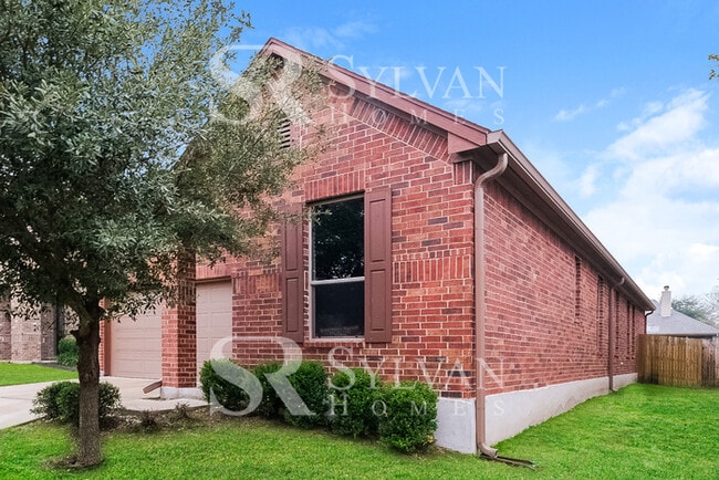 1052 Clove Hitch Dr in Georgetown, TX - Building Photo - Building Photo