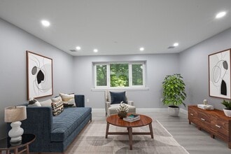 245 Elm St in Braintree, MA - Building Photo - Building Photo