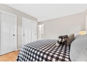 2600 W 110th St in Minneapolis, MN - Foto de edificio - Building Photo