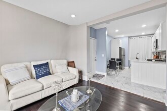 6414 Park Ave in West New York, NJ - Building Photo - Building Photo