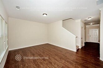 4112 Oak Field Dr in Loganville, GA - Foto de edificio - Building Photo