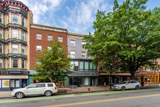 116 Washington St in Hoboken, NJ - Building Photo - Building Photo