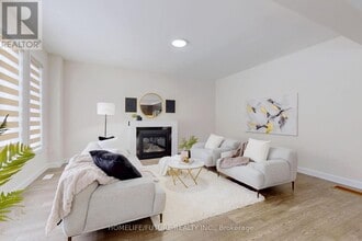 103 York Dr. in Peterborough, ON - Building Photo - Building Photo