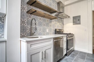 1131 Washington St in Hoboken, NJ - Building Photo - Building Photo