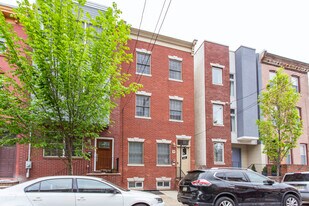 763 S 15th St, Unit 3 in Philadelphia, PA - Building Photo