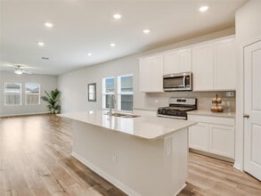 2818 Rustic Hills Dr in Round Rock, TX - Building Photo - Building Photo