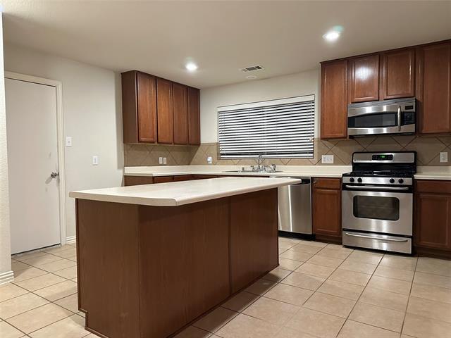 1513 Nighthawk Dr in Little Elm, TX - Building Photo - Building Photo