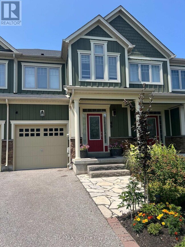 46 Sandy Coast Crescent in Wasaga Beach, ON - Building Photo - Building Photo