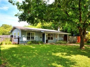 7708 Rutgers Ave in Austin, TX - Building Photo - Building Photo