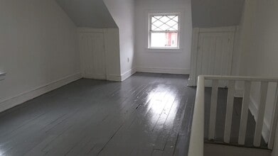 241 Highland Ave in Trenton, NJ - Building Photo - Building Photo