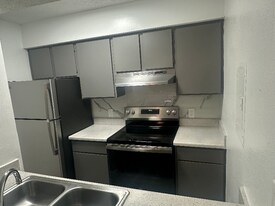 3740 Little Rd in Arlington, TX - Building Photo