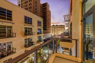 133 The Promenade N in Long Beach, CA - Building Photo - Building Photo