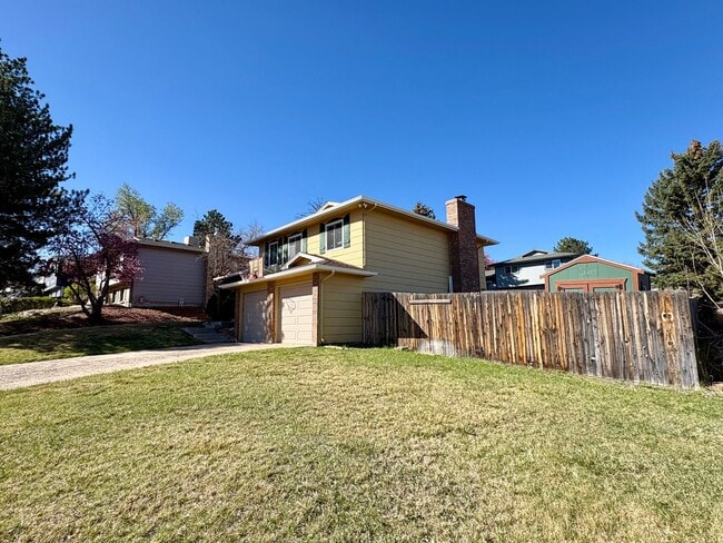 11811 W Dumbarton Dr in Morrison, CO - Building Photo - Building Photo