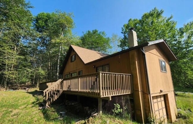 property at 9116 Idlewild Dr