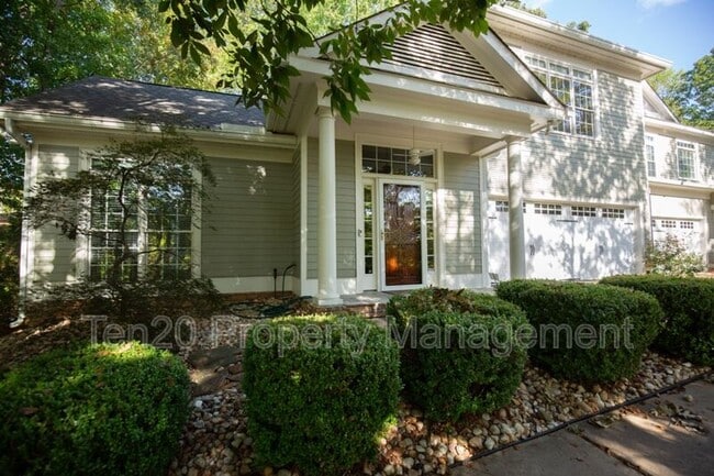 property at 4701-12 Turnberry Ln