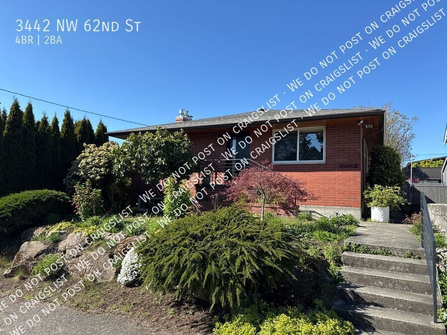 3442 NW 62nd St in Seattle, WA - Foto de edificio