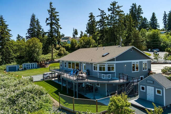 property at 2060 SW Scenic Heights St