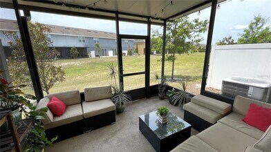 6917 Holly Heath Dr in Riverview, FL - Building Photo - Building Photo
