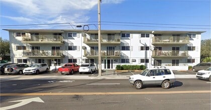 13285 NE 6th Ave in North Miami, FL - Building Photo - Building Photo