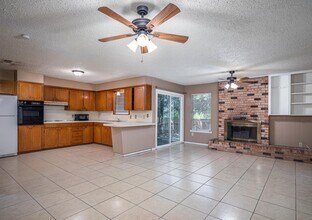 213 Fox Dr in Del Rio, TX - Building Photo - Building Photo