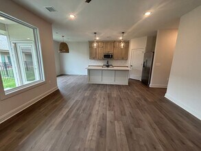 123-129 N Sheridan Ave in Valley Center, KS - Building Photo - Building Photo