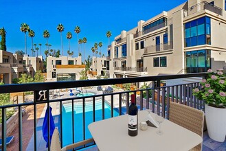 Residences at Village Walk in Tarzana, CA - Building Photo - Building Photo