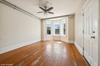 2418 N Western Ave in Chicago, IL - Building Photo - Building Photo