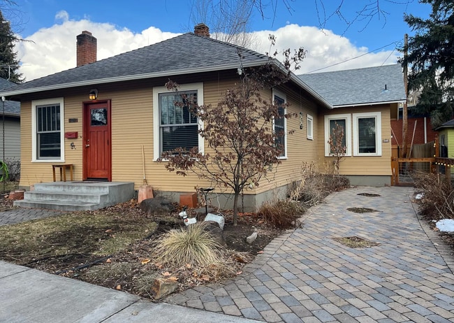 property at 2004 N 9th St