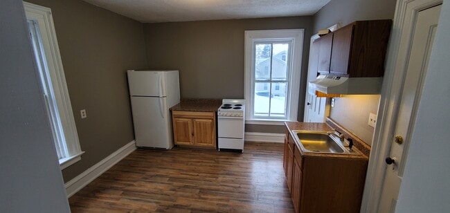 166 Main St, Unit 2s