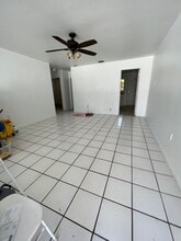 1520 N J St-Unit -1520-2 in Lake Worth Beach, FL - Building Photo - Building Photo