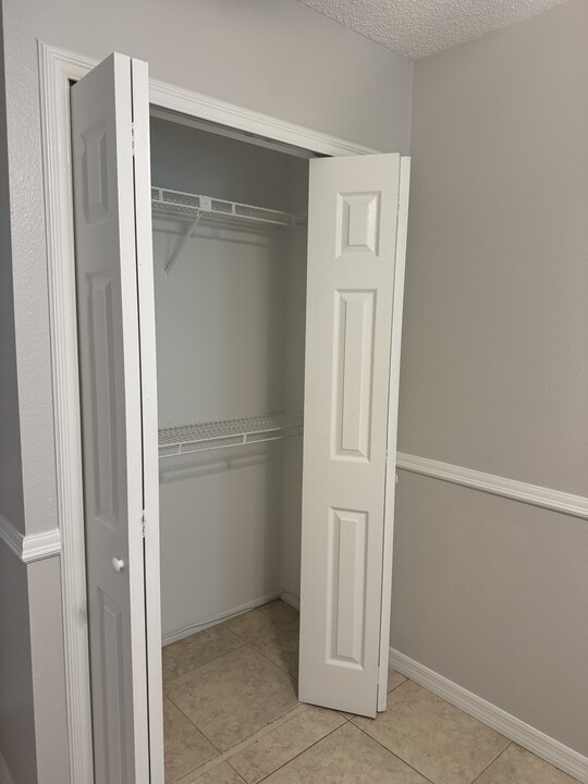 12405 Pepperfield Dr in Tampa, FL - Building Photo