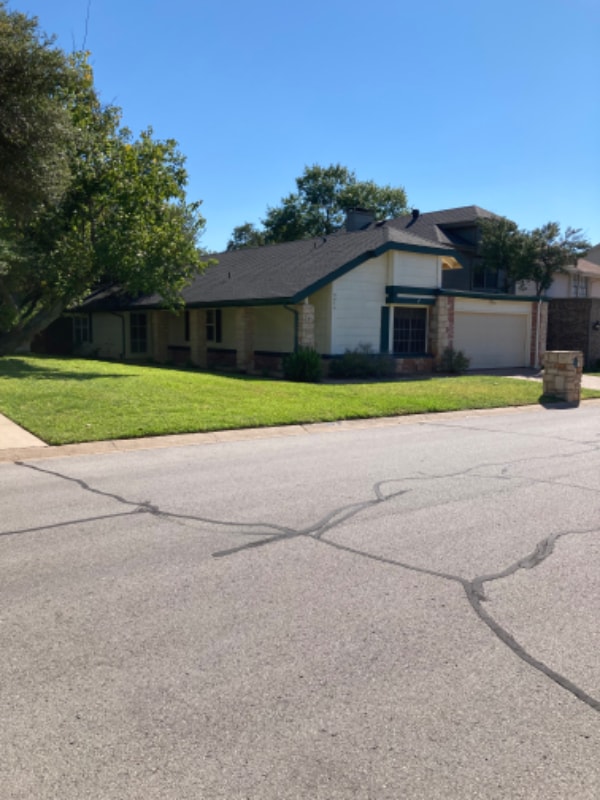 property at 9616 Lea Shore St