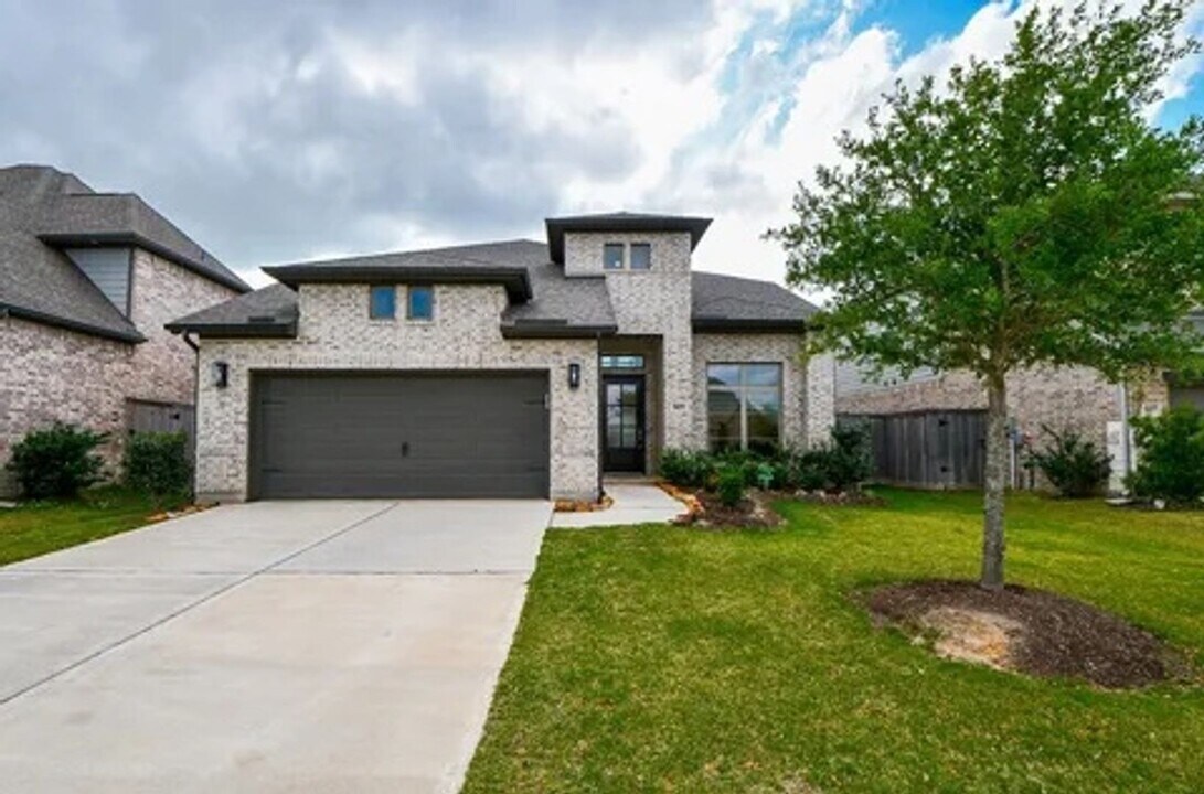 10423 Mira Ter Trl in Richmond, TX - Building Photo