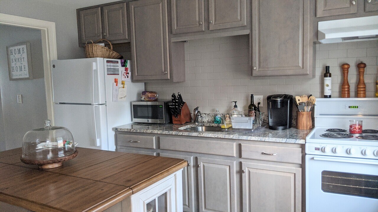 44 Hart St in Woburn, MA - Building Photo
