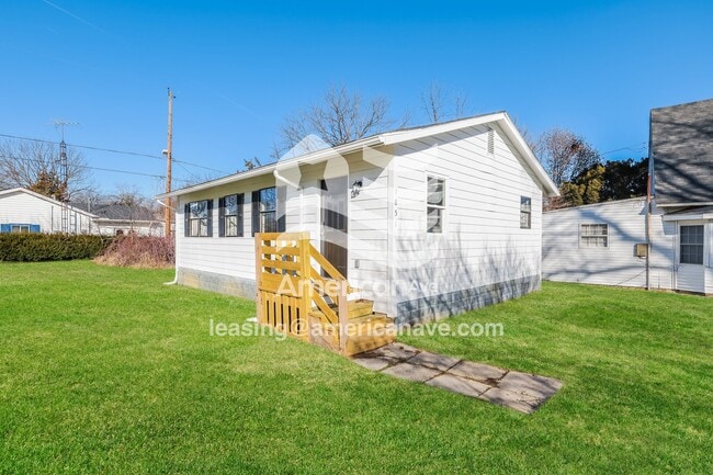 1851 Norwood Ave in Springfield, OH - Foto de edificio - Building Photo