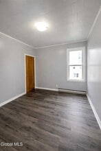 300 Division St in Amsterdam, NY - Building Photo - Building Photo