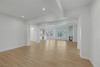 3492 Hawksbeard Ct in Las Vegas, NV - Building Photo - Building Photo