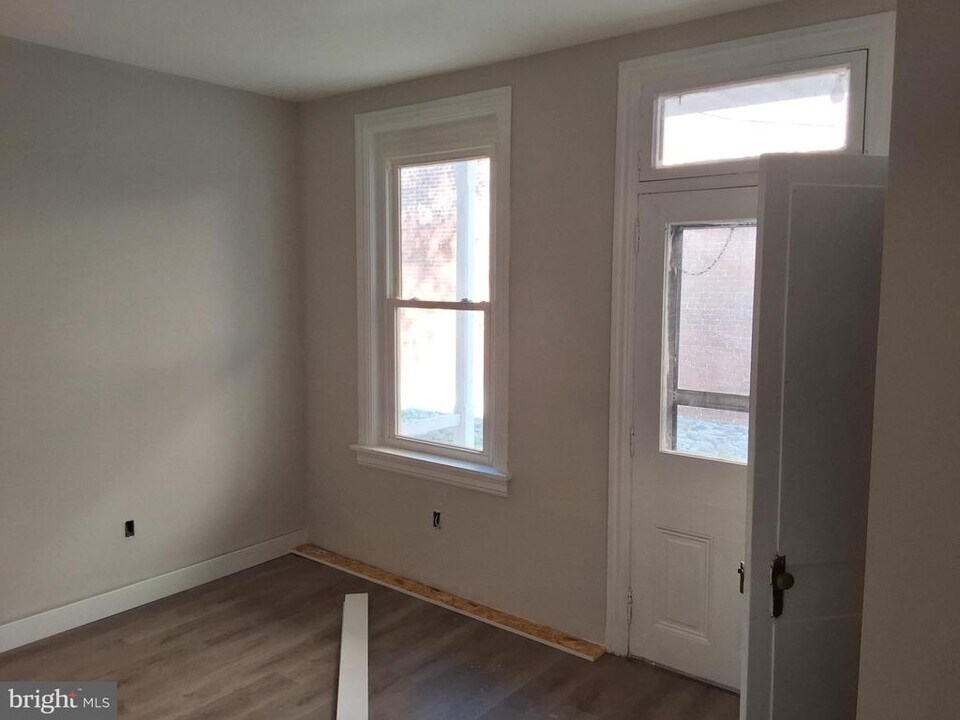 1015 Chestnut St in Lebanon, PA - Building Photo