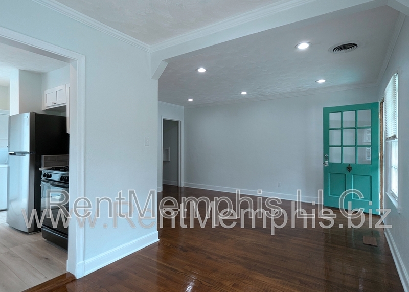 625 E Pkwy S in Memphis, TN - Building Photo