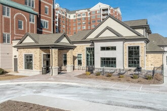 The Arboretum Villas at Plymouth Place in La Grange Park, IL - Building Photo - Building Photo