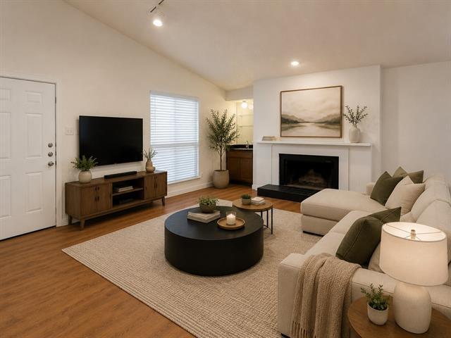 property at 6646 E Lovers Ln