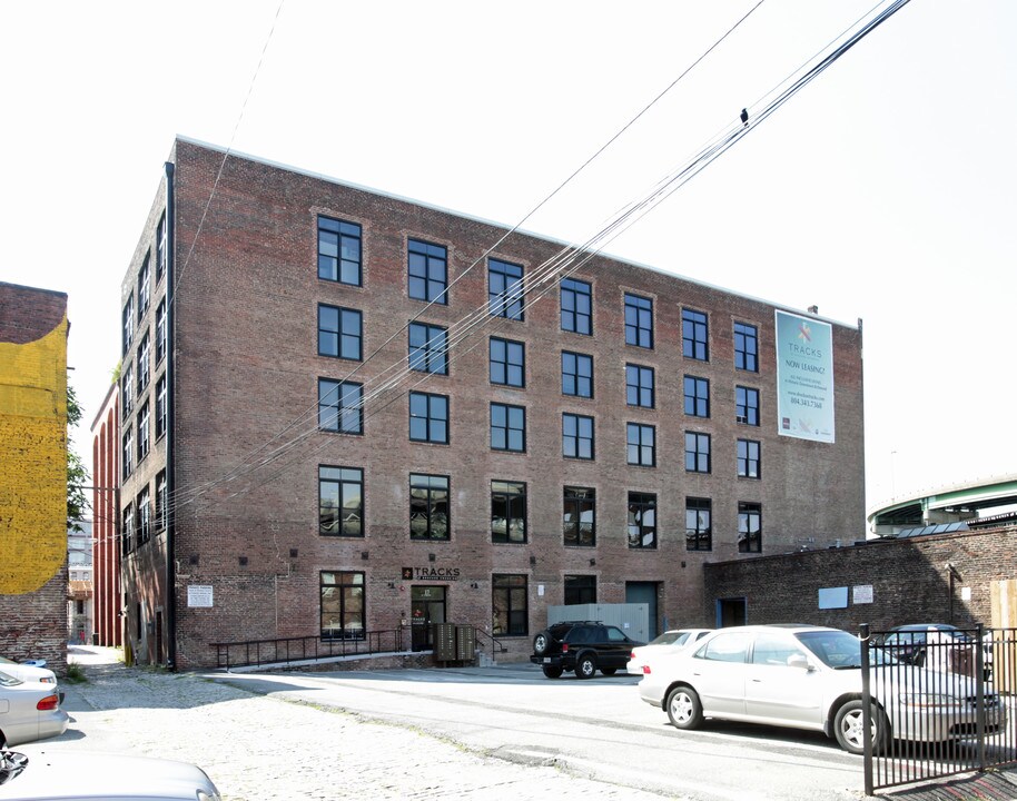 Tracks at the Masonry in Richmond, VA - Building Photo