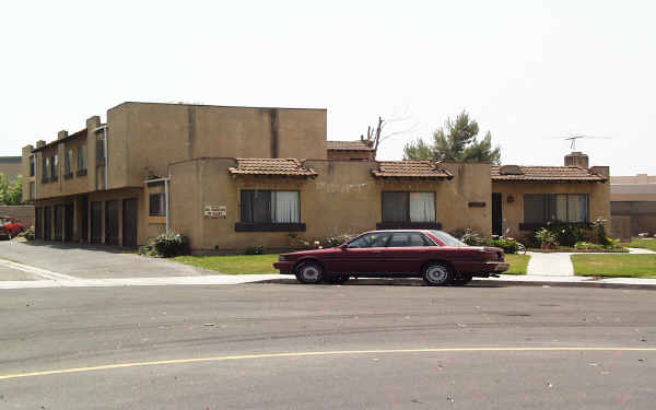 6602 Westpark Pl in Westminster, CA - Foto de edificio - Building Photo